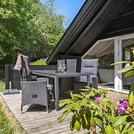 3 Bedroom Cozy In Casa de Férias