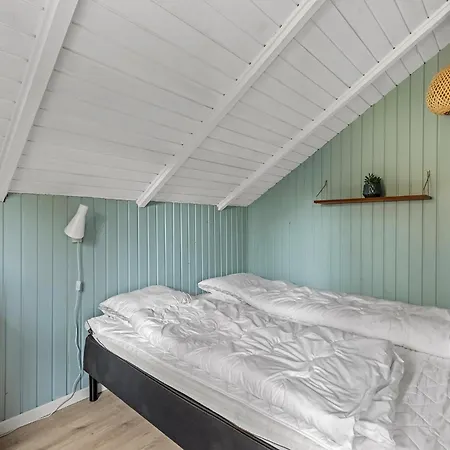 3 Bedroom Cozy In *