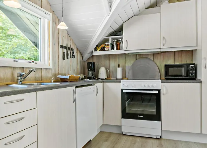 3 Bedroom Cozy In Casa de Férias Toftlund